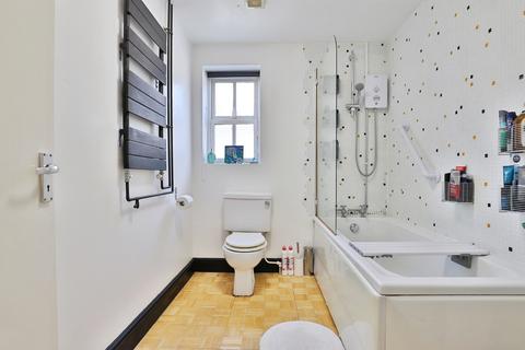 1 bedroom flat for sale, Knyveton Road, Bournemouth, Dorset, BH1