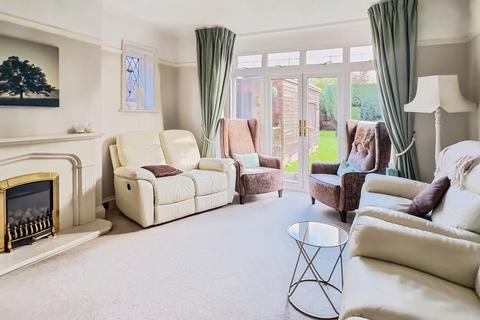 6 bedroom detached house for sale, Holdenhurst Avenue, Bournemouth, Dorset, BH7