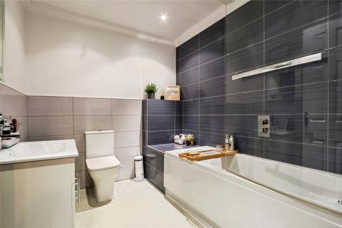 2 bedroom flat for sale, Knyveton Road, BOURNEMOUTH, Dorset, BH1