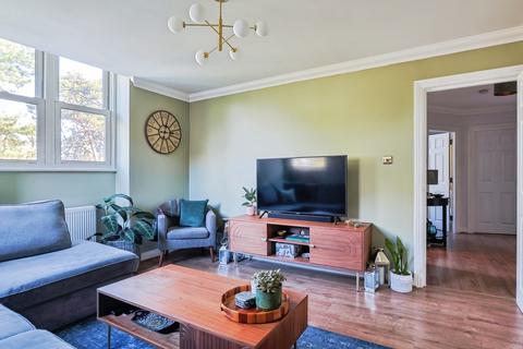 2 bedroom flat for sale, Knyveton Road, BOURNEMOUTH, Dorset, BH1