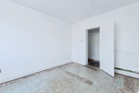 2 bedroom flat for sale, Burleigh Road, Bournemouth, Dorset, BH6