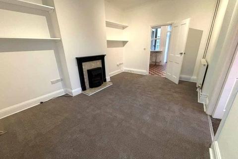 2 bedroom maisonette for sale, Chickerell Road, Weymouth, DT4
