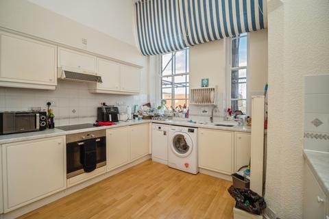 2 bedroom flat for sale, The Esplanade, Weymouth, Dorset, DT4