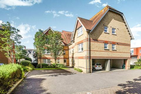 2 bedroom flat for sale, Melcombe Avenue, Weymouth, Dorset, DT4