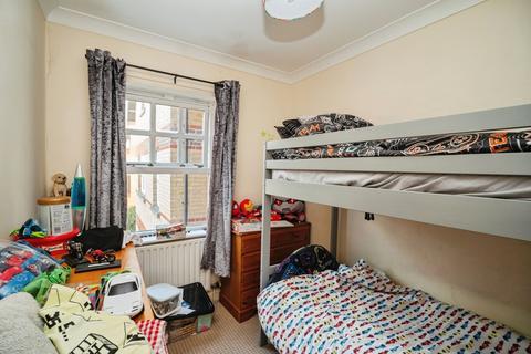 2 bedroom flat for sale, Melcombe Avenue, Weymouth, Dorset, DT4