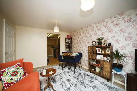 2 bedroom flat for sale, Massingham Park, Taunton, Somerset, TA2