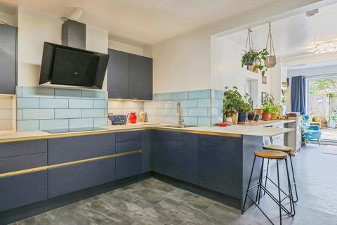 4 bedroom semi-detached house for sale, Carters Avenue, Hamworthy, Poole, Dorset, BH15