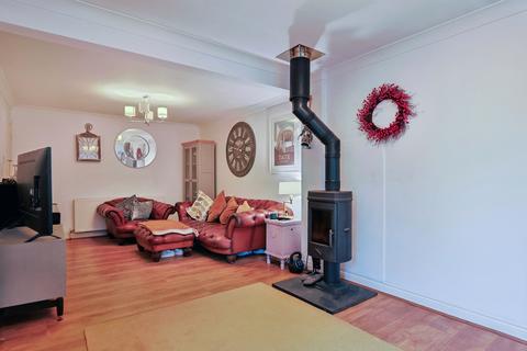 4 bedroom bungalow for sale, Sandy Lane, Upton, Poole, BH16