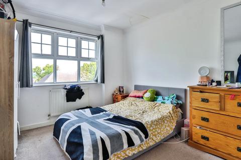 2 bedroom flat for sale, Poole Road, Upton, Poole, Dorset, BH16