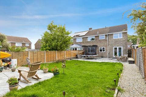5 bedroom semi-detached house for sale, Manton Road, Poole, Dorset, BH15
