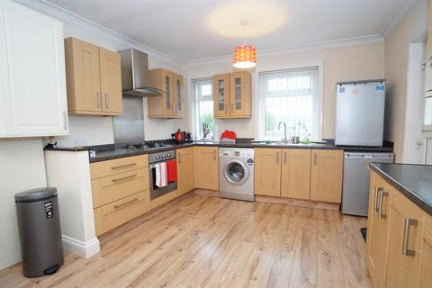 undefined, Leeds Road, Shipley/Thackley