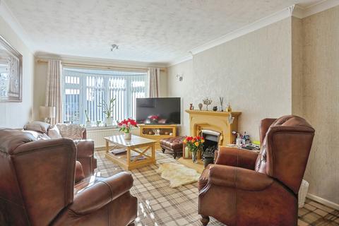2 bedroom bungalow for sale, Yarrells Close, Poole, Dorset, BH16