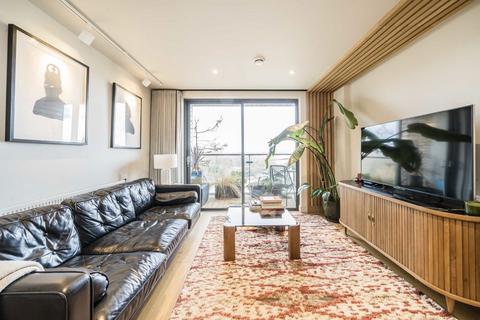2 bedroom flat for sale, Essex Wharf, London E5