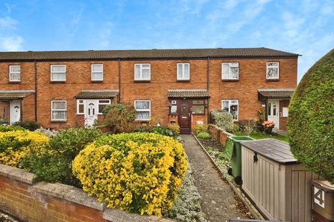St. Brides Close, GLASTONBURY, Somerset, BA6