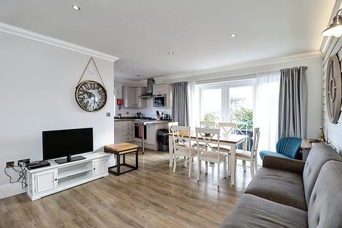 2 bedroom bungalow for sale, Fort Warden Road, Totland Bay, Isle of Wight, PO39