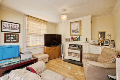 4 bedroom terraced house for sale, Hearn Street, Newport, Isle of Wight, PO30