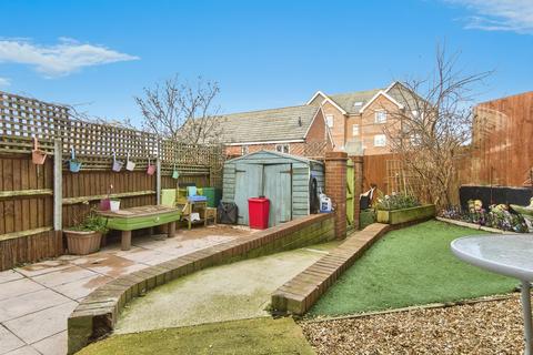 3 bedroom terraced house for sale, Monks Walk, East Cowes, Isle of Wight, PO32