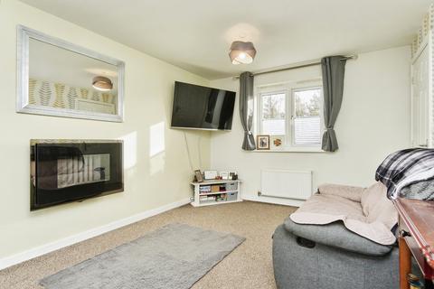 3 bedroom terraced house for sale, Monks Walk, East Cowes, Isle of Wight, PO32
