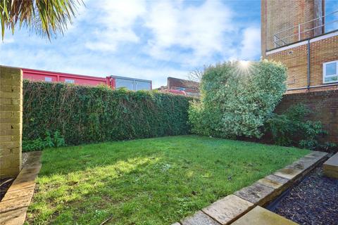 4 bedroom townhouse for sale, Pyle Street, Newport, Isle of Wight, PO30