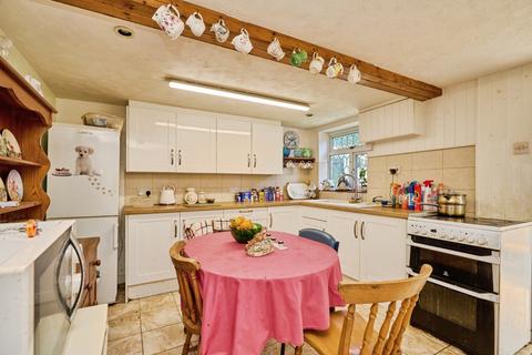 4 bedroom bungalow for sale, Limerstone, Newport, Isle of Wight, PO30