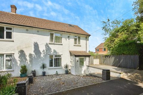 3 bedroom semi-detached house for sale, Princess Close, East Cowes, Isle of Wight, PO32