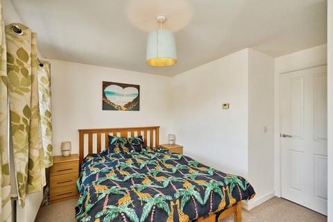 3 bedroom terraced house for sale, Godric Road, NEWPORT, Isle of Wight, PO30