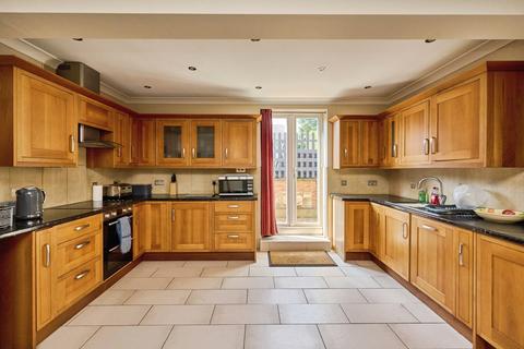 4 bedroom semi-detached house for sale, The Avenue, Totalnd Bay, Isle of Wight, PO39