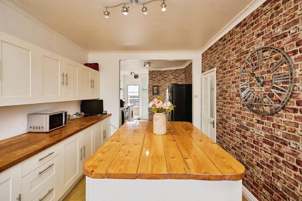 Kitchen/Breakfast