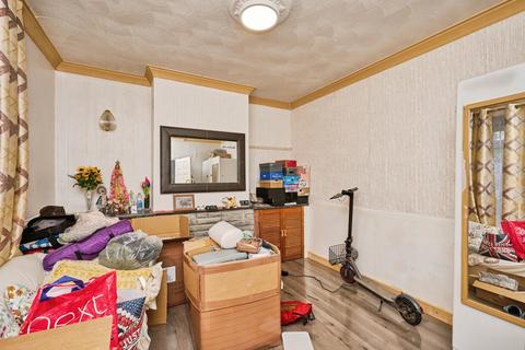 2 bedroom end of terrace house for sale, Barton Road, Newport, Isle of Wight, PO30