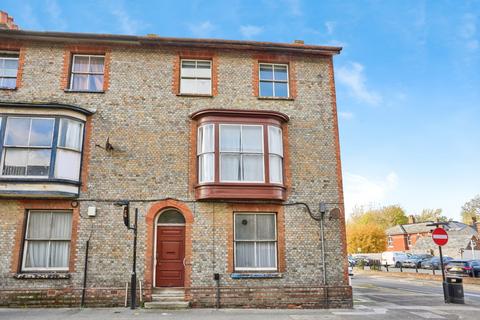 undefined, St. James Street, Newport, Isle of Wight, PO30