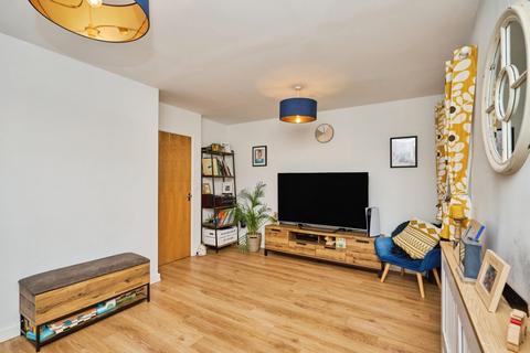 2 bedroom semi-detached house for sale, Oaklands View, COWES, Isle of Wight, PO31