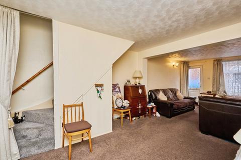 2 bedroom terraced house for sale, Portland Street, Newport, Isle of Wight, PO30