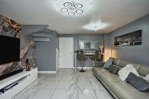 3 bedroom terraced house for sale, Captains Parade, East Cowes, Isle of Wight, PO32