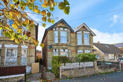 3 bedroom semi-detached house for sale, Adelaide Grove, East Cowes, Isle of Wight, PO32