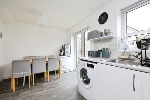 undefined, Angelica Grove, Newport, Isle of Wight, PO30