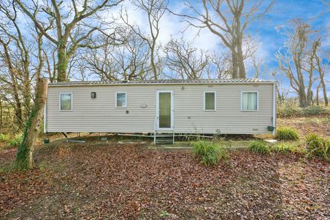 3 bedroom park home for sale, Oaklands, Thorness Lane, Cowes, Isle of Wight, PO31