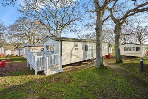 2 bedroom park home for sale, Thorness Lane, Cowes, Isle of Wight, PO31