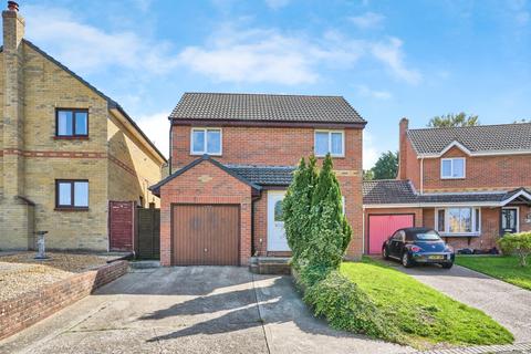 undefined, Sylvan Avenue, East Cowes, Isle of Wight, PO32