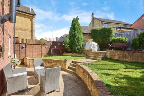 undefined, Sylvan Avenue, East Cowes, Isle of Wight, PO32