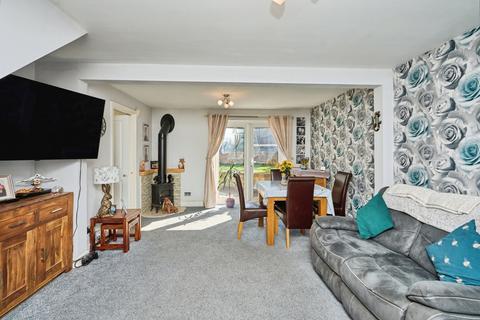 undefined, Sylvan Avenue, East Cowes, Isle of Wight, PO32