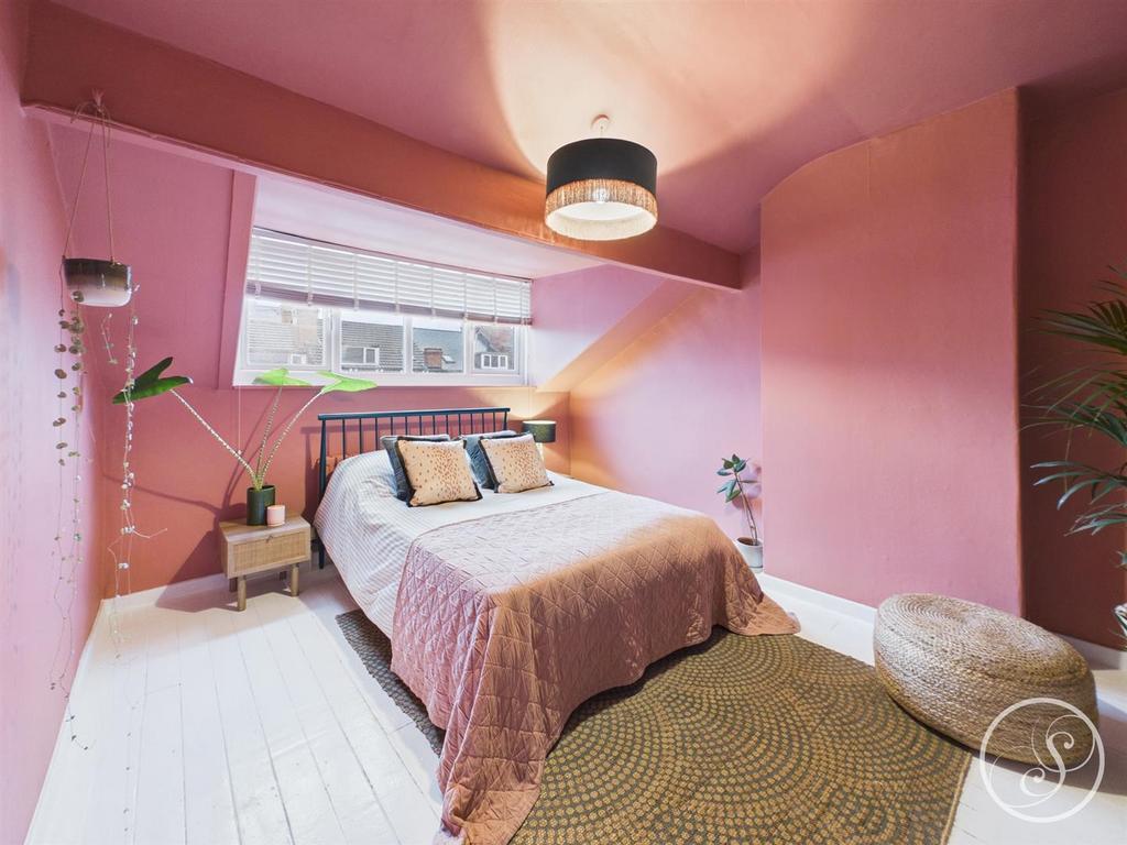 Bed 2