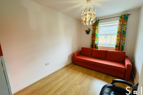 undefined, Foxglove Close, West Drayton, UB7 9GA