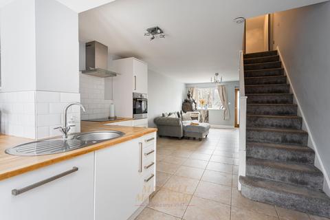 2 bedroom terraced house for sale, Budgen Close, Crawley RH10