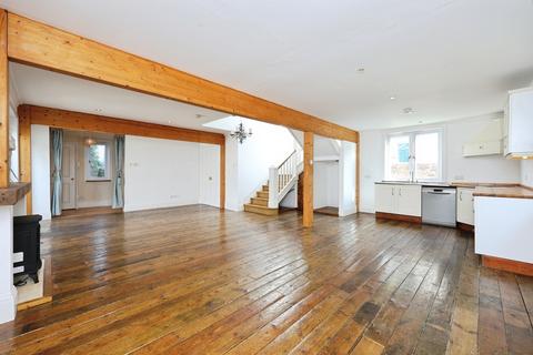 4 bedroom detached house for sale, Heath Road, Sandown, Isle of Wight, PO36