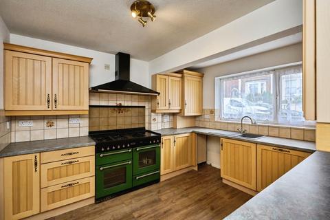 2 bedroom bungalow for sale, Landguard Manor Road, Shanklin, Isle of Wight, PO37