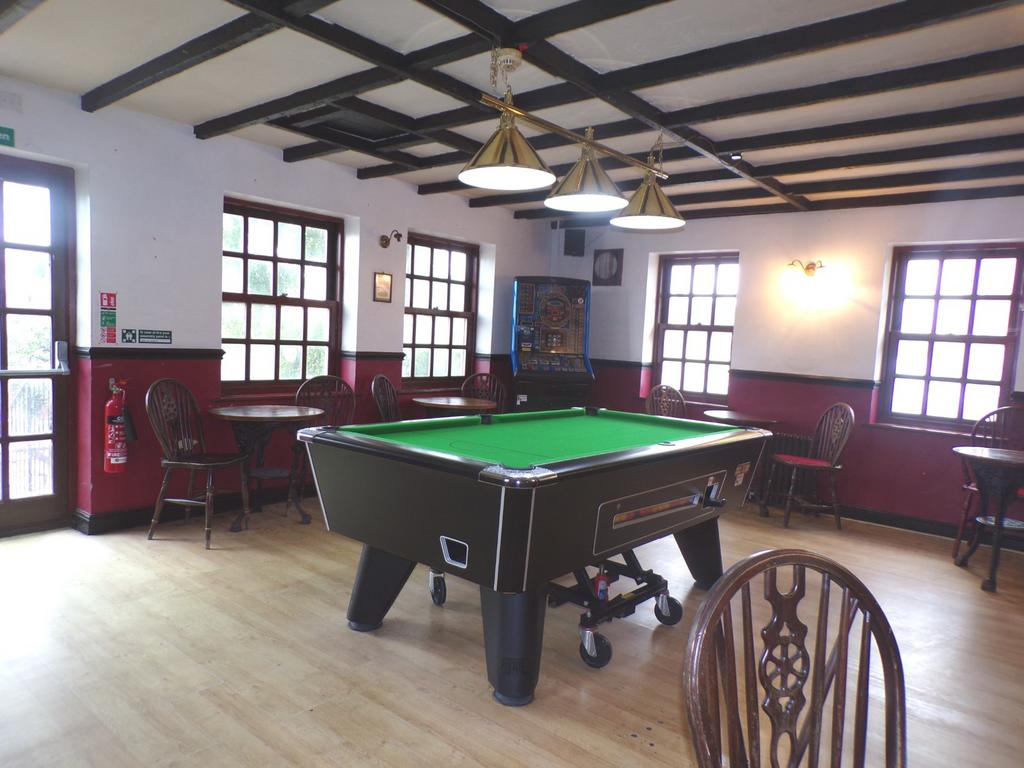 2nd seating area &amp; p