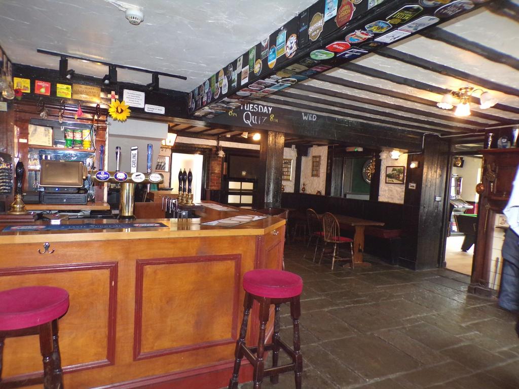 Main Bar area &amp; seat