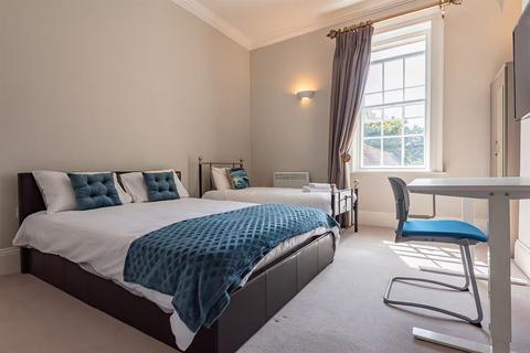 2 bedroom apartment to rent, London Road, Reading, RG1