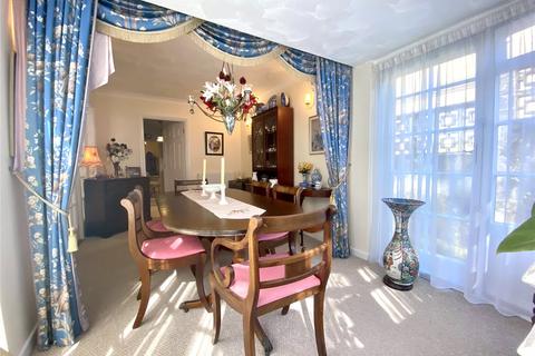 5 bedroom detached house for sale, Chatsworth Avenue, Shanklin, Isle of Wight, PO37