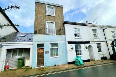 Castle Street, Ryde, PO33